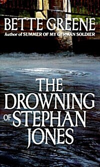 The Drowning of Stephan Jones (Mass Market Paperback)