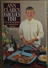 Ann Clarks Fabulous Fish (Hardcover, 1st)