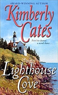 Lighthouse Cove (Mass Market Paperback)