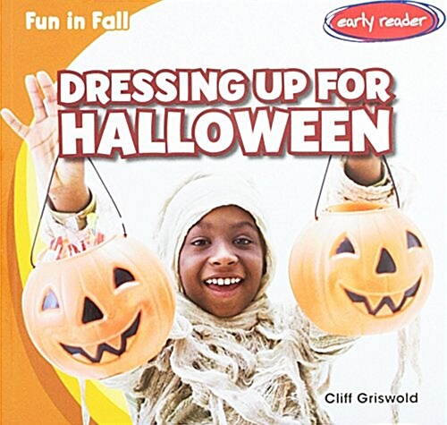 Dressing Up for Halloween (Paperback)