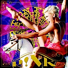 [중고] P!nk - Funhouse The Tour Edition [CD+DVD]