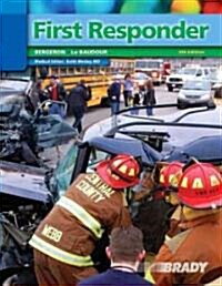 First Responder (Paperback, CD-ROM, 8th)