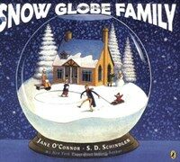 The Snow Globe Family (Paperback, Reprint)