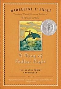 A Ring of Endless Light: The Austin Family Chronicles, Book 4 (Newbery Honor Book) (Paperback)