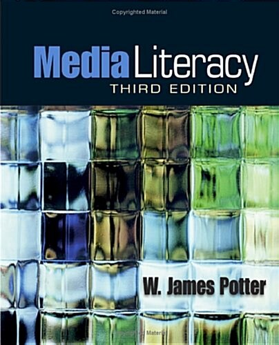 Media Literacy (Paperback, 3rd)