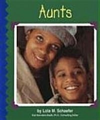 Aunts (Paperback)