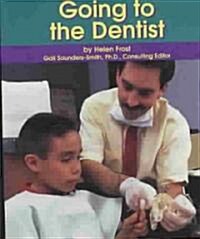 Going to the Dentist (Paperback)