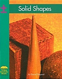 Solid Shapes (Paperback)