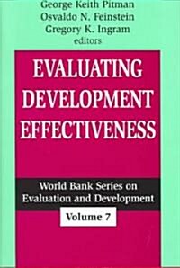 Evaluating Development Effectiveness (Hardcover)