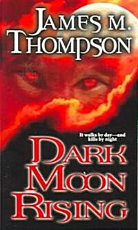 Dark Moon Rising (Paperback)