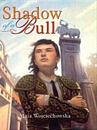 Shadow Of A Bull (Hardcover, Large Print)