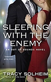 Sleeping with the Enemy (Mass Market Paperback)