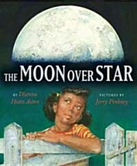 The Moon Over Star (Hardcover)