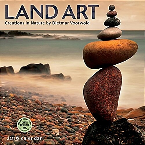 Land Art: Creations in Nature by Dietmar Voorwold (Wall, 2016)