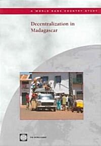 Decentralization in Madagascar (Paperback)