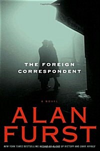 [중고] The Foreign Correspondent: A Novel (Hardcover, First Edition)