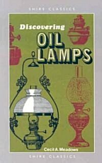 Discovering Oil Lamps (Paperback)