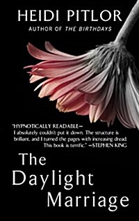 The Daylight Marriage (Hardcover, Large Print)