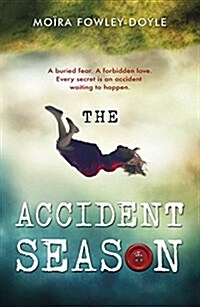 The Accident Season (Paperback)