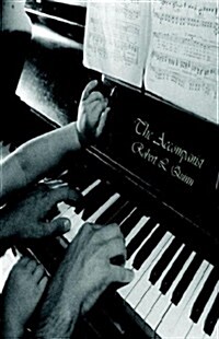 The Accompanist (Paperback)