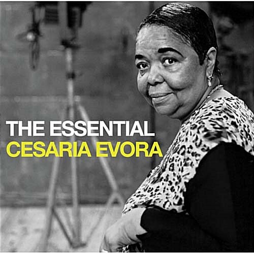 Cesaria Evora - The Essential [리마스터 2CD]