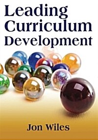 Leading Curriculum Development (Paperback)