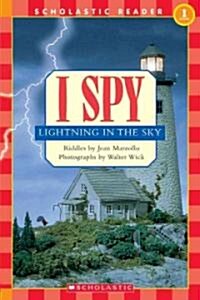 I Spy Lightning in the Sky (Prebound, Turtleback Scho)