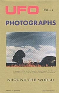 Ufo Photographs Around the World (Hardcover)
