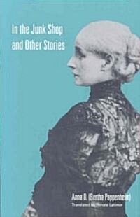 In the Junk Shop and Other Stories (Paperback)