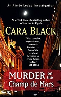 Murder on the Champ De Mars (Hardcover, Large Print)