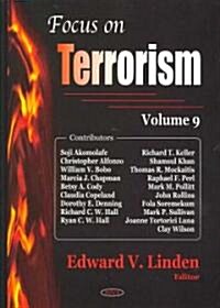 Focus on Terrorism (Hardcover)