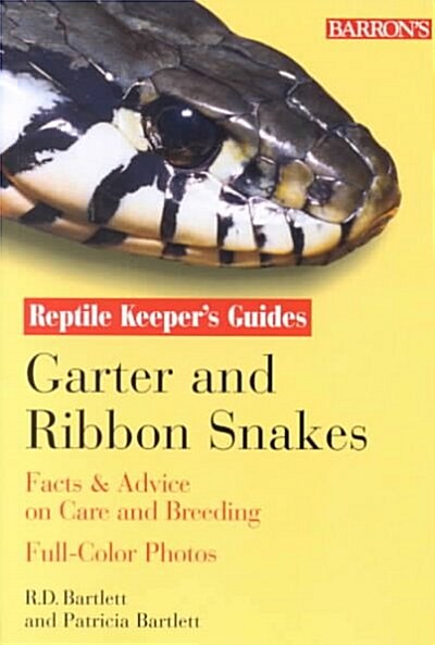Garter and Ribbon Snakes (Paperback)