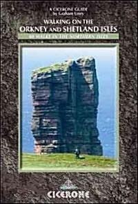 Walking on the Orkney and Shetland Isles : 80 Walks in the Northern Isles (Paperback)