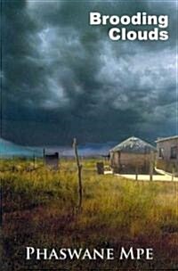 Brooding Clouds (Paperback, New)
