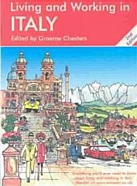 Living and Working in Italy (Paperback, 2nd)