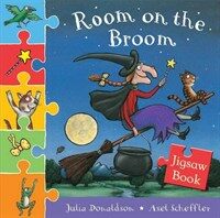 Room on the Broom Jigsaw Book (Board Book)