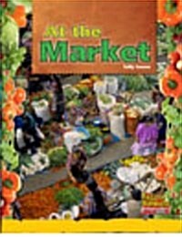 At the Market (Paperback)