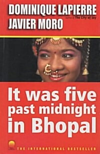 It Was Five Past Midnight in Bhopal (Paperback)