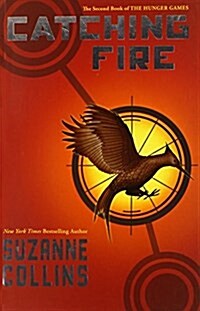 CATCHING FIRE (Paperback)