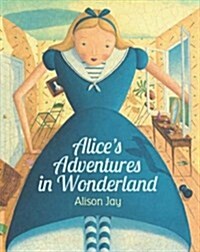 Alices Adventures in Wonderland (Board Book)