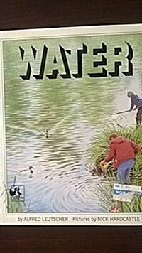 Water (Hardcover)