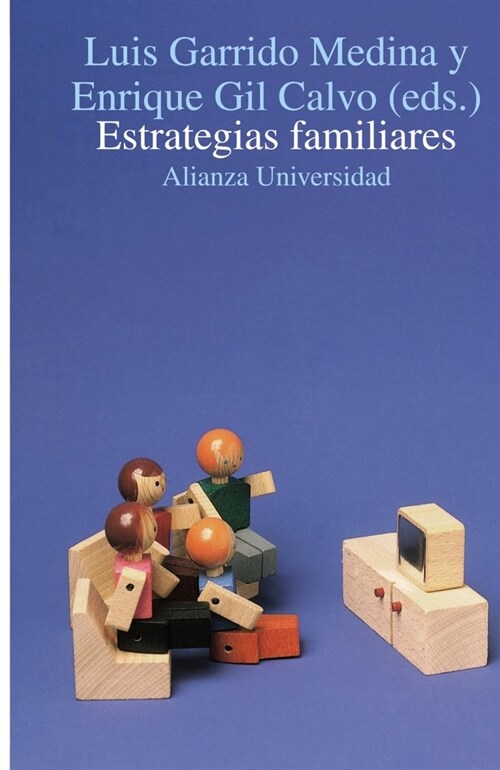 Estrategias familiares/ Familiar Strategies (Paperback)