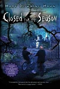 [중고] Closed for the Season (Paperback, Reprint)