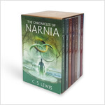 The Chronicles of Narnia Rack Paperback 7-Book Box Set: 7 Books in 1 Box Set (Boxed Set)