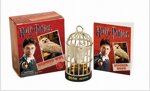 Harry Potter Hedwig Owl and Sticker Kit (Mini Paperback + Miniature)