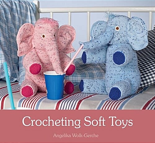 Crocheting Soft Toys (Paperback)