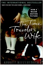 The Time Traveler's Wife : The time-altering love story behind the major new TV series (Paperback)
