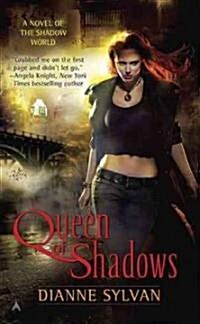 Queen of Shadows (Mass Market Paperback)