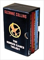 The Hunger Games Trilogy Boxed Set (Boxed Set)