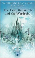 The Lion, the Witch and the Wardrobe: The Classic Fantasy Adventure Series (Official Edition) (Mass Market Paperback)